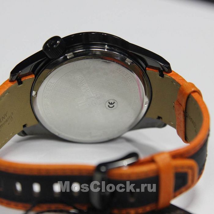 Jacques Lemans 1-1584G сзади