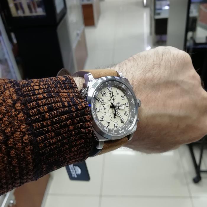 Orient FTT17005Y0 на руке