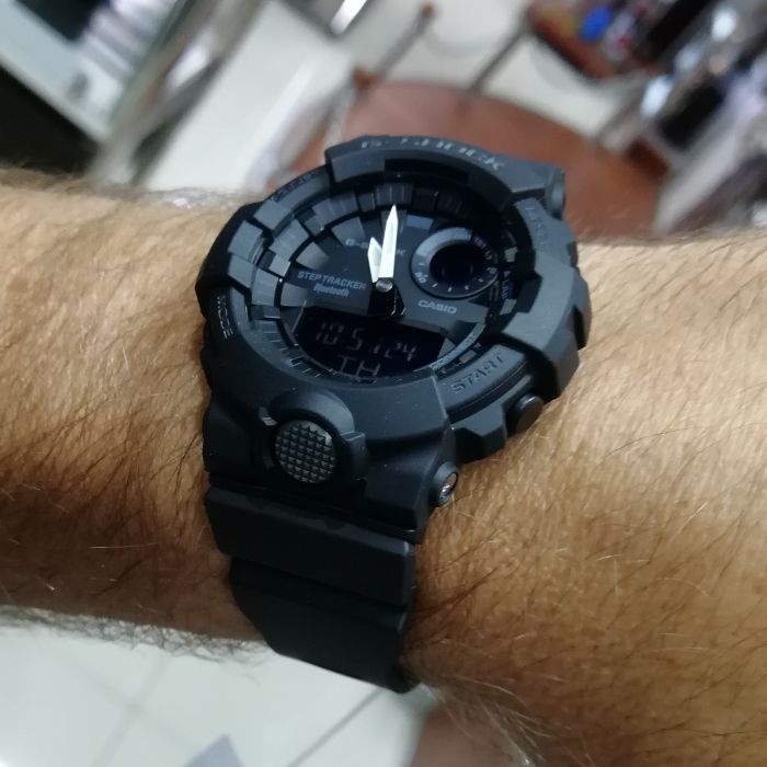 Casio G-Shock GBA-800-1A на руке Casio G-Shock GBA-800-1A на руке