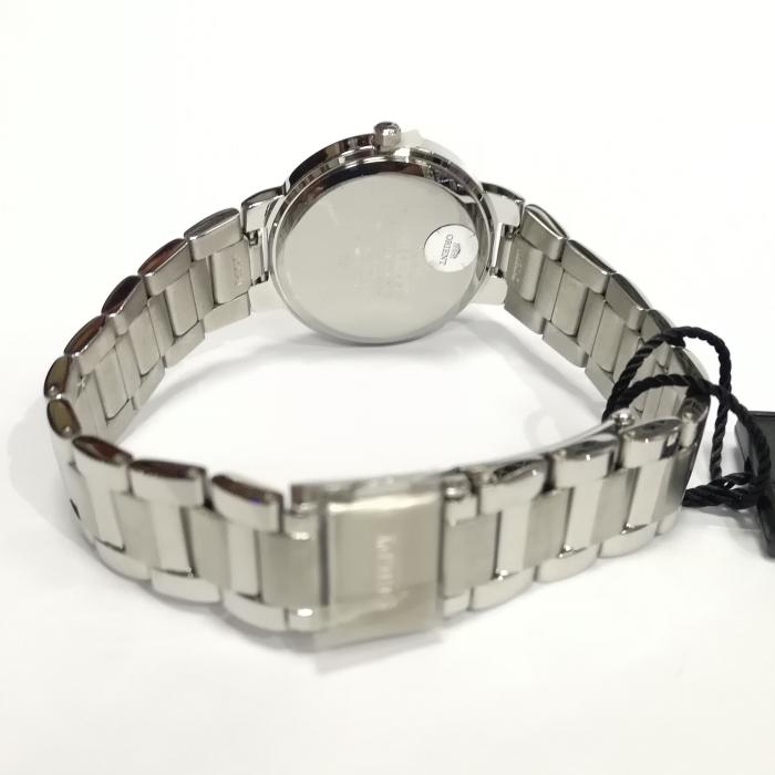 Orient FQC0M004B0 вид с зади Orient FQC0M004B0 вид с зади