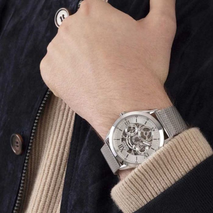 Guess GW0368G1 на руке Guess GW0368G1 на руке