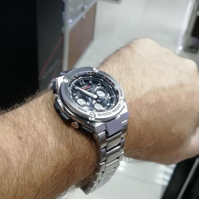 Casio GST-W310D-1A на руке Casio GST-W310D-1A на руке